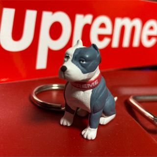 シュプリーム(Supreme)のSupreme pitbull Keychain シュプリーム ピットブル(その他)