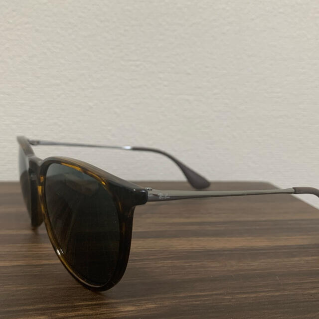 Ray-Ban(レイバン)のレイバン　サングラス　　Ray-Ban レディースのファッション小物(サングラス/メガネ)の商品写真