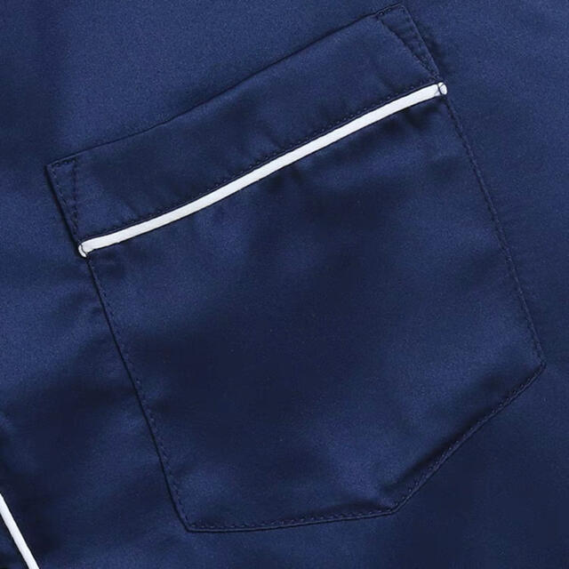 シルク　パジャマ ルームウェア 上下セット M サイズ　絹　長袖　男女兼用　秋 レディースのルームウェア/パジャマ(ルームウェア)の商品写真