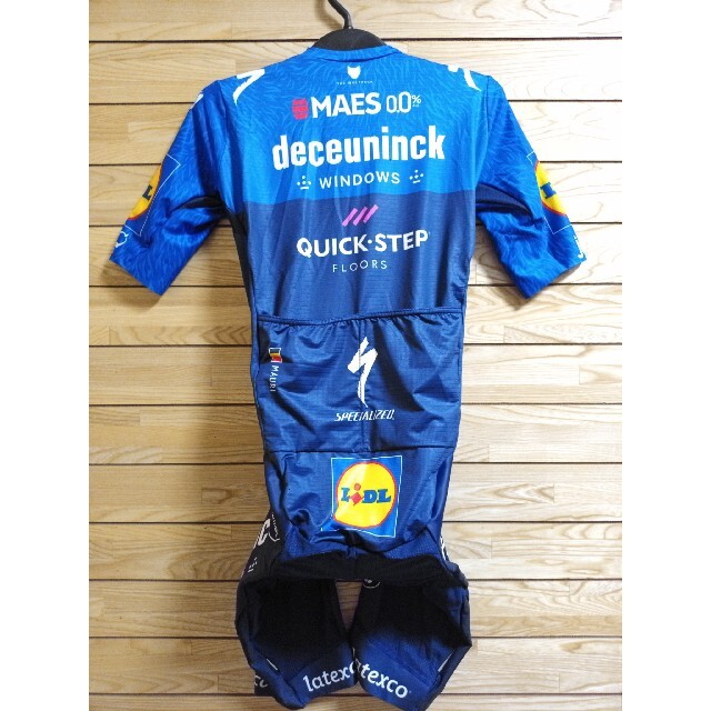 支給品 ロードスーツ Deceuninck Quick Stepクイックステップの通販 by