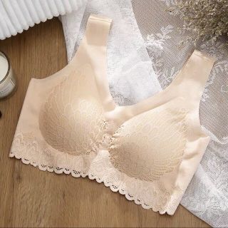 L-B♡美胸♡　ラテックスブラ　ナイトブラ　シームレスブラ　ノンワイヤーブラ(ブラ)