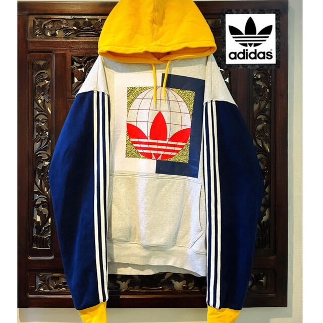 【PALACE × adidas】コラボ　スウェット　名作　希少　レア　廃盤