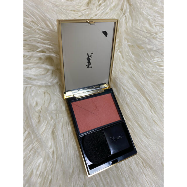 Yves Saint Laurent Beaute(イヴサンローランボーテ)の【新品】YSL サンローラン　チーク　ほお紅 コスメ/美容のベースメイク/化粧品(チーク)の商品写真