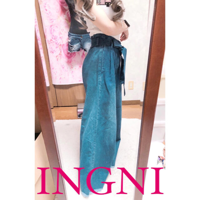 INGNI(イング)の4063.INGNI フリンジ ハイウエスト バギーデニムパンツ レディースのパンツ(デニム/ジーンズ)の商品写真