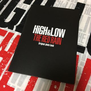 トゥエンティーフォーカラッツ(24karats)のHiGH＆LOW THE RED RAIN 公開特典 フォトブック (ミュージシャン)