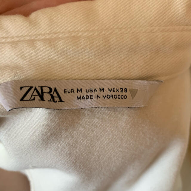 ZARA(ザラ)のzara ミニ丈ワンピース　デニム レディースのワンピース(ミニワンピース)の商品写真