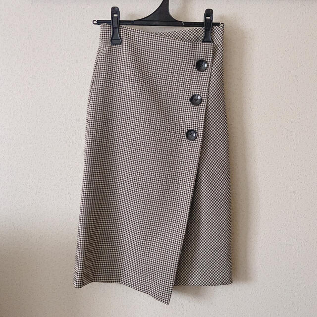 ZARA(ザラ)のチェック柄ラップスカート レディースのスカート(ひざ丈スカート)の商品写真