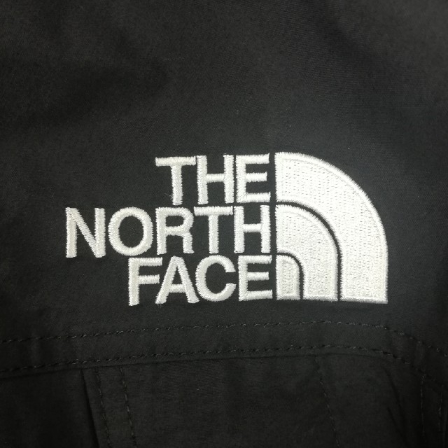 THE NORTH FACE(ザノースフェイス)のノースフェイス マウンテンライトジャケット NP11834Mサイズ ブラック メンズのジャケット/アウター(マウンテンパーカー)の商品写真