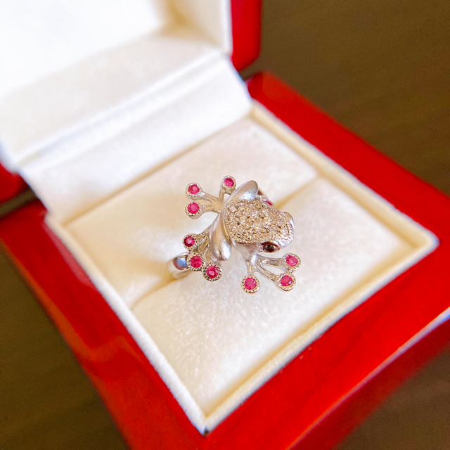 K18WGダイヤモンドリング 指輪✨ダイヤ✨ルビー✨ガーネット PTの通販 by カエル 蛙 人気限定品