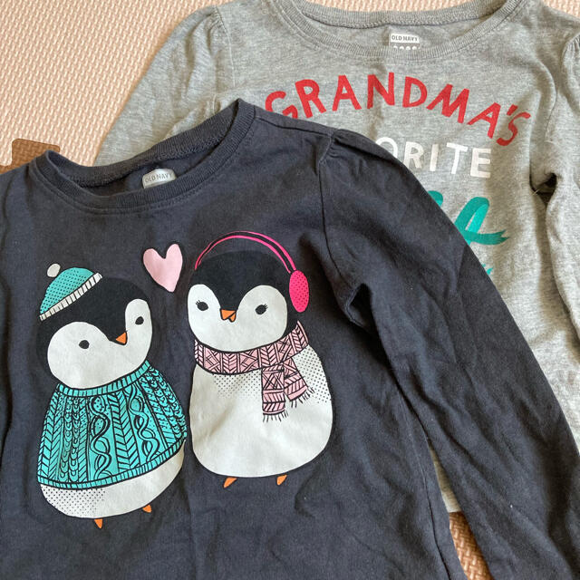 Old Navy(オールドネイビー)のキッズ　カットソー　90 キッズ/ベビー/マタニティのキッズ服女の子用(90cm~)(Tシャツ/カットソー)の商品写真