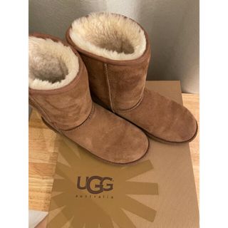 アグ(UGG)のアグ　UGG ムートンブーツ(ブーツ)