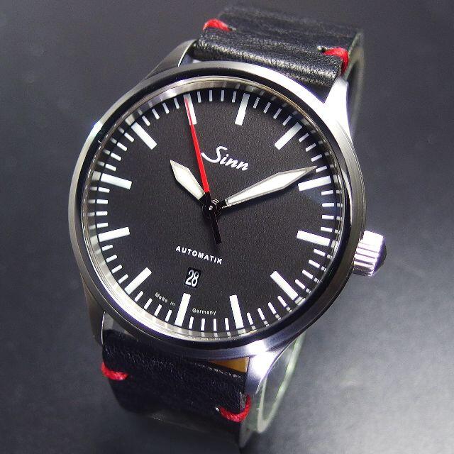 SINN(シン)の定価33万円 超美品 SINN 836 自動巻き 43㎜ 100ｍ防水 ジン 箱 メンズの時計(腕時計(アナログ))の商品写真