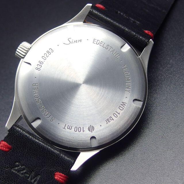 SINN(シン)の定価33万円 超美品 SINN 836 自動巻き 43㎜ 100ｍ防水 ジン 箱 メンズの時計(腕時計(アナログ))の商品写真