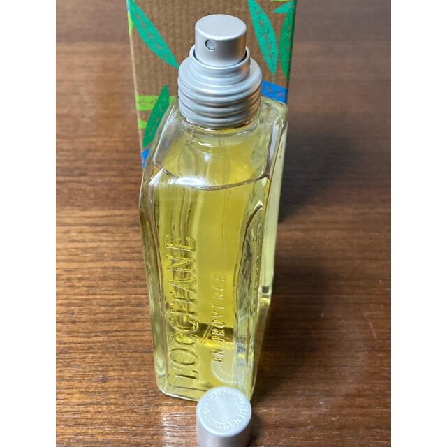 L'OCCITANE(ロクシタン)の【美品】ロクシタン　ヴァーベナ　オードトワレ　100ml コスメ/美容の香水(ユニセックス)の商品写真