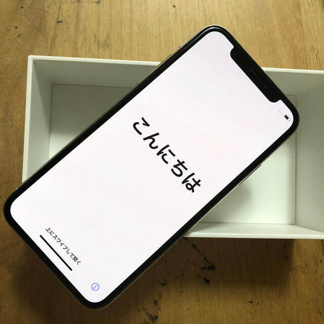 iPhone X 64GB シルバー SIMロック解除済