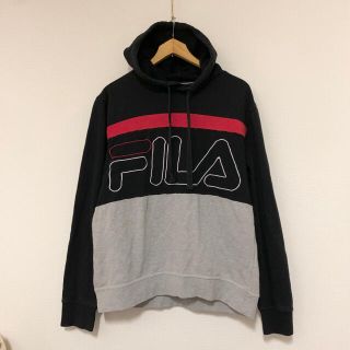 フィラ(FILA)の珍品！FILA(ITA)ビンテージスウェットパーカ　刺繍ビッグ ロゴ(パーカー)