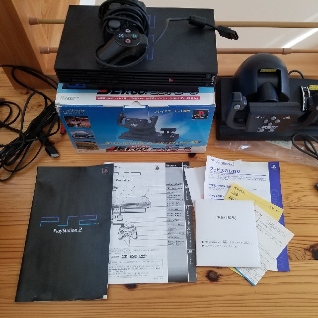 PlayStation2(プレイステーション2)のプレステーション２+JETでGO コントローラー エンタメ/ホビーのゲームソフト/ゲーム機本体(家庭用ゲーム機本体)の商品写真