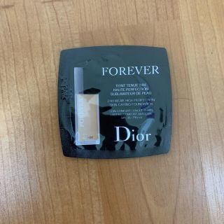 クリスチャンディオール(Christian Dior)のディオールスキン フォーエヴァー フルイド マット 2Nニュートラル 0.7ml(サンプル/トライアルキット)