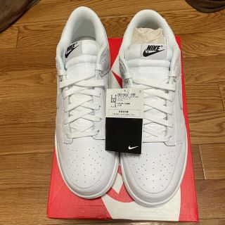 ナイキ(NIKE)のNIKE WMNS DUNK LOW "TRIPLE WHITE"(スニーカー)