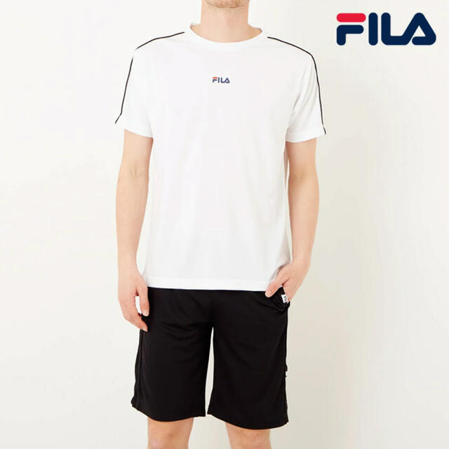 FILA(フィラ)の最終値下げ！ FILA 日本正規品 メンズ 男性用 上下セット L スポーツ/アウトドアのランニング(ウェア)の商品写真