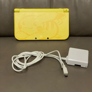 ニンテンドー3DS(ニンテンドー3DS)の激レア 破格 Newニンテンドー3DS LL ピカチュウ【イエロー】ポケモン限定(携帯用ゲーム機本体)