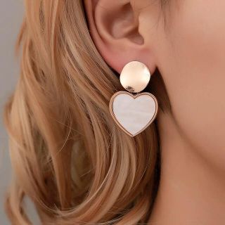 【NEW】インポート♡ゴールドメタルのハートピアス (ピアス)