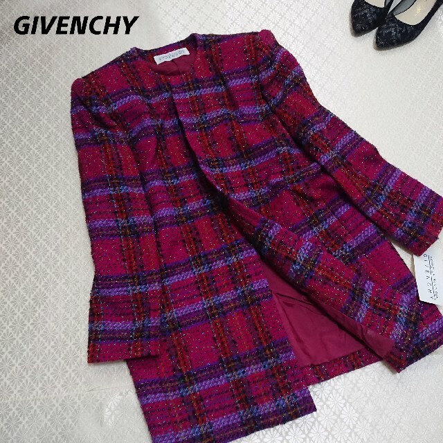 GIVENCHY(ジバンシィ)の【未使用品/タグ付】GIVENCHYジバンシィ ツイード ノーカラー ジャケット レディースのジャケット/アウター(ノーカラージャケット)の商品写真