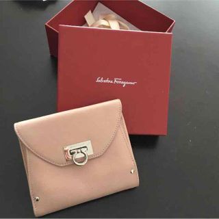 サルヴァトーレフェラガモ(Salvatore Ferragamo)のフェラガモ♡折財布(財布)