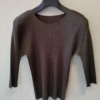 プリーツプリーズイッセイミヤケ(PLEATS PLEASE ISSEY MIYAKE)のPLEATS PLEASE 五分袖トップス(カットソー(長袖/七分))