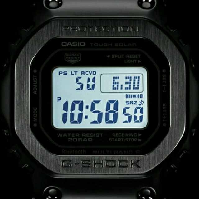 G-SHOCK(ジーショック)のG-SHOCK フルメタル シルバー　木村拓哉　GMW-B5000D-1JF メンズの時計(腕時計(デジタル))の商品写真