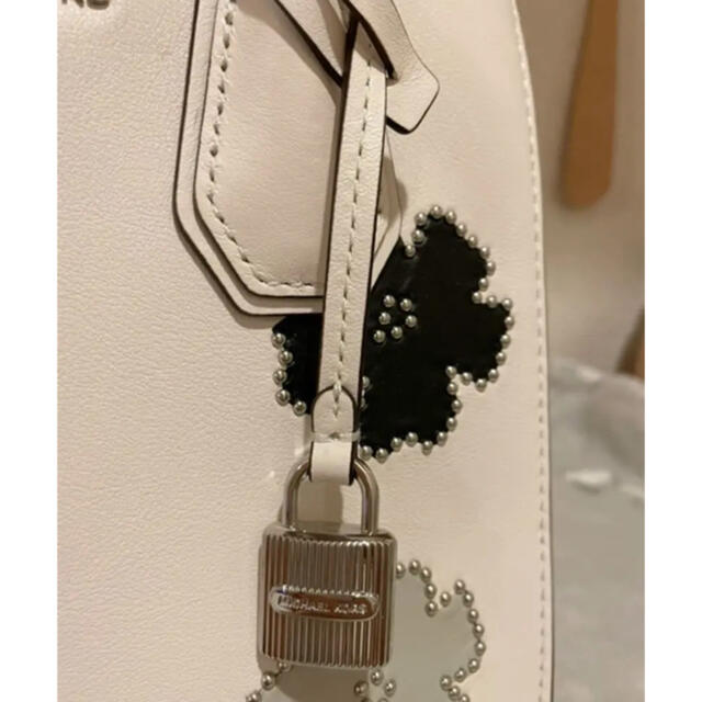 Michael Kors(マイケルコース)のMICHAEL KORS バッグ レディースのバッグ(ハンドバッグ)の商品写真