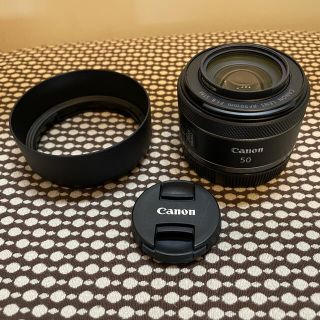 キヤノン(Canon)のRF50mm F1.8 STM フード　フィルター付き(レンズ(単焦点))