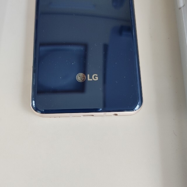 LG V60ThinQ 5G クラッシーブルー本体のみジャンク スマホ/家電/カメラのスマートフォン/携帯電話(スマートフォン本体)の商品写真