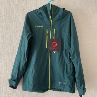 マムート(Mammut)の【定価56%オフ】MAMMUT ハードシェル SNOW TRICK JACKET(登山用品)