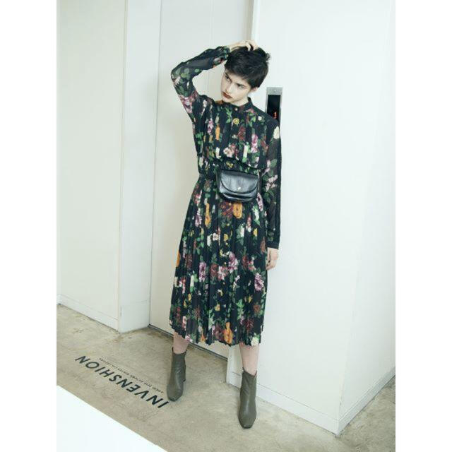 Ameri VINTAGE(アメリヴィンテージ)のAmeri VINTAGE COCO FLOWER DRESS レディースのワンピース(ロングワンピース/マキシワンピース)の商品写真