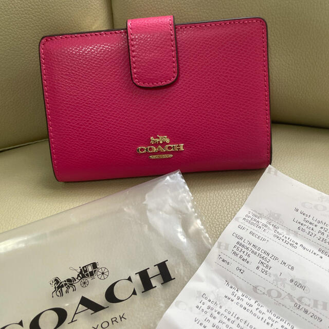 新品☆COACH(コーチ)ピンク レザー 折り財布