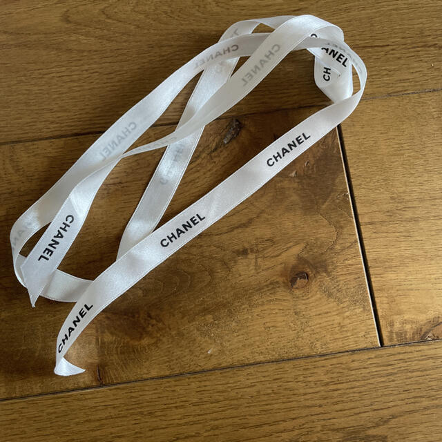 CHANEL - CHANEL シャネル ロゴリボンテープ ホワイトの通販 by CHANEL - CHANEL シャネル ロゴリボンテープ ホワイトの通販 by