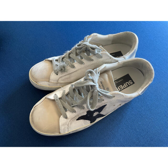 GOLDEN GOOSE(ゴールデングース)のGolden Goose(ゴールデングース)スニーカー38 レディースの靴/シューズ(スニーカー)の商品写真