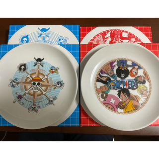 専用【ONE PIECEワンピース】陶器絵皿2種2枚セット　プレート(キャラクターグッズ)