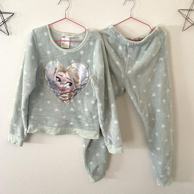 H&M♡アナ雪パジャマ140♡ キッズ/ベビー/マタニティのキッズ服女の子用(90cm~)(パジャマ)の商品写真