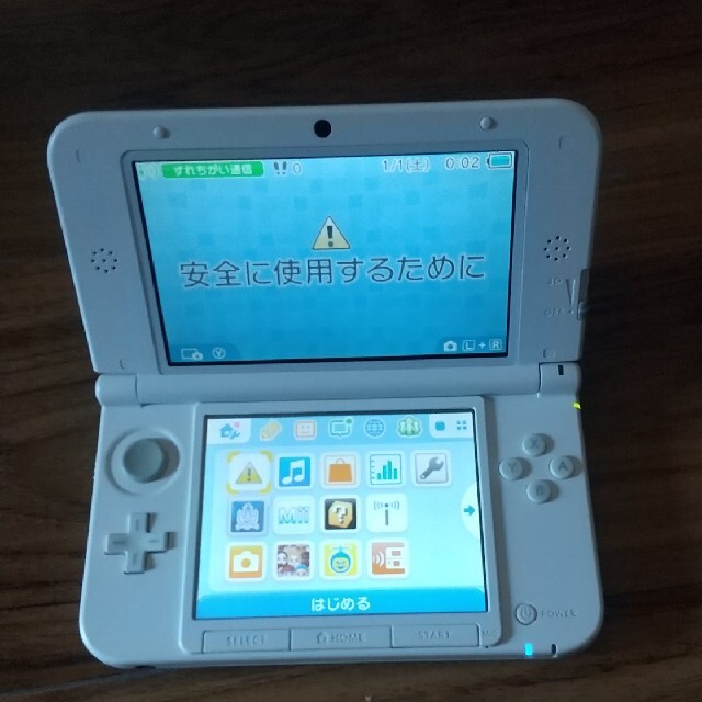 3DS LL 本体 ホワイト【箱あり、ACアダプタなし、おまけモンハンX