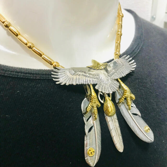 silver925 頭金イーグル 金爪フェザー ネックレス : ゴローズ 好きに | フリマアプリ ラクマ silver925 頭金イーグル 金爪フェザー ネックレス : ゴローズ 好きに | フリマアプリ ラクマ