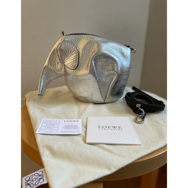 最適な価格 LOEWE - ○Yulia○LOEWE エレファント バッグ ショルダー