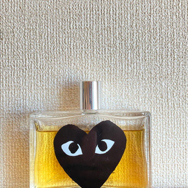 COMME des GARCONS(コムデギャルソン)のcomme des garcons play black parfum コスメ/美容の香水(ユニセックス)の商品写真
