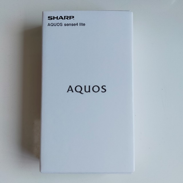 AQUOS(アクオス)のAQUOS sense4 Lite  シルバー SH-RM15 スマホ/家電/カメラのスマートフォン/携帯電話(スマートフォン本体)の商品写真