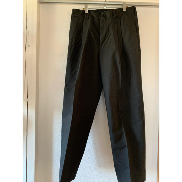 COMOLI(コモリ)のkontor 2 PLEAT COATED TROUSERS  メンズのパンツ(スラックス)の商品写真