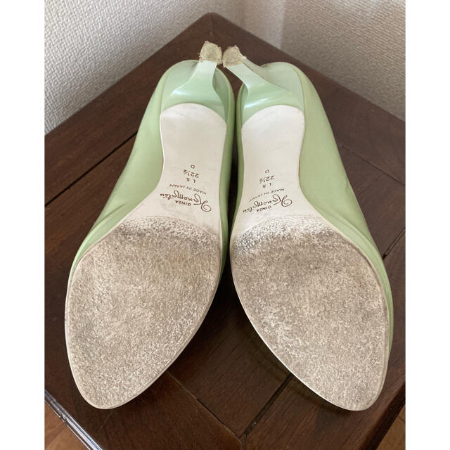 GINZA Kanematsu(ギンザカネマツ)のエナメルパンプス　パステルグリーン レディースの靴/シューズ(ハイヒール/パンプス)の商品写真
