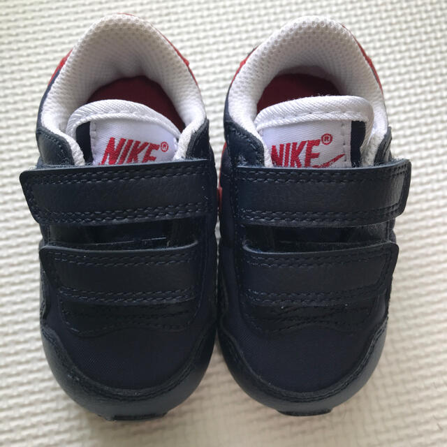 NIKE(ナイキ)のNIKE ベビーシューズ　9センチ キッズ/ベビー/マタニティのベビー靴/シューズ(~14cm)(スニーカー)の商品写真