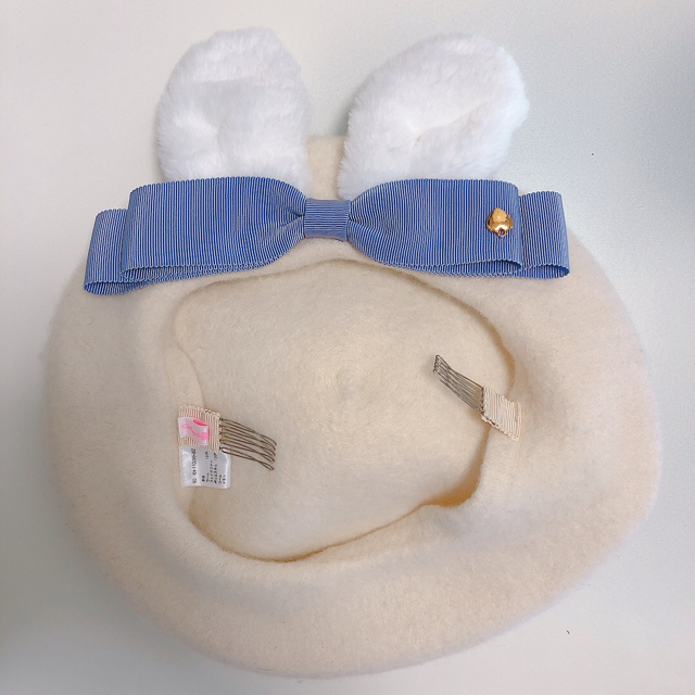 Angelic Pretty(アンジェリックプリティー)のMoco moco Bunnys ベレー(アイボリー) レディースの帽子(ハンチング/ベレー帽)の商品写真