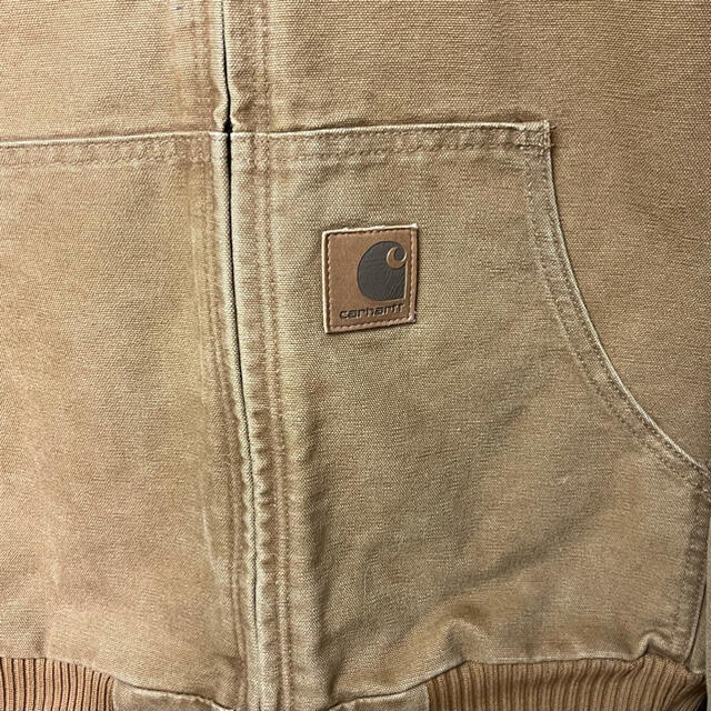 carhartt(カーハート)のカーハートWIP アクティブジャケット　M メンズのジャケット/アウター(ブルゾン)の商品写真